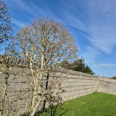 Apartment Farm View *