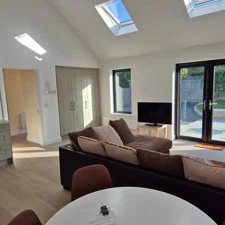 Apartment Farm View *